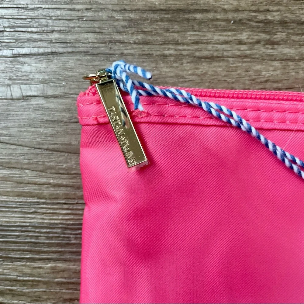Tartan + Twine You’re The Bees Knees Cosmetics Bag